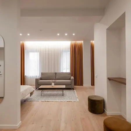 Downtown Getaway By Prime Ii Kaunas